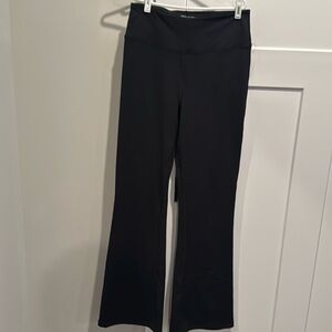 Victoria Secret yoga pants size L NWT $25
